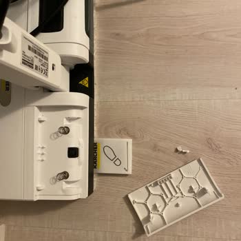 Karcher S1 Dik Süpürge Pedal Kopması Ve Garanti Onarım Talebi