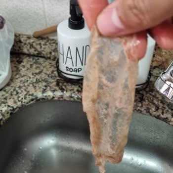 Kuzu Etinde Kağıt Parçası Çıktı: Hijyen Ve Sağlık Riski