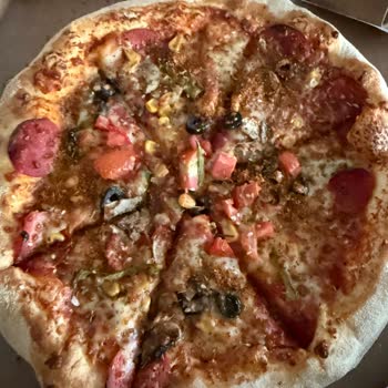 Bol Malzemos Pizza’da Malzeme Eksikliği Ve Ücret İadesi Talebi