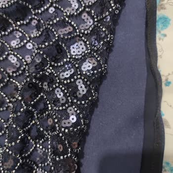 Abiyenin Boyu Yamuk Kesildi, Omuz Vatkaları Çıkarılmadı
