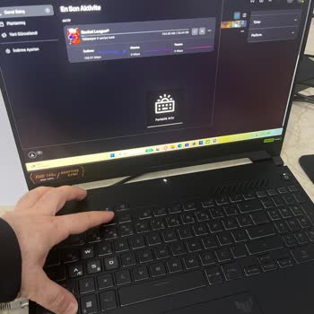 Servis Sonrası RGB Klavye Işıkları Çalışmıyor, Ücretsiz Düzeltme İstiyorum