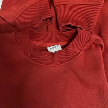 İlk Kullanımda Deforme Olan Sweatshirtlerde Kalite Sorunu Ve Ücret İadesi Talebi