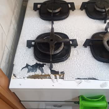 Garanti Kapsamı Olmadığı İddiasıyla Cam Patlaması Ücretlendirilmesi Ve İlgisiz Müşteri Hizmetleri