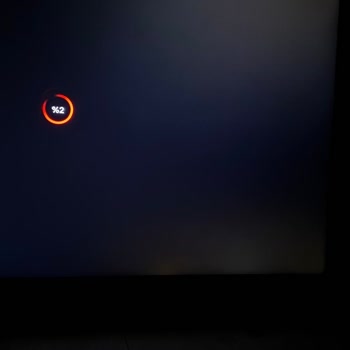 Samsung Q7F 50 İnç Televizyonda Köşe Işık Sızması Ve Değişim Talebi