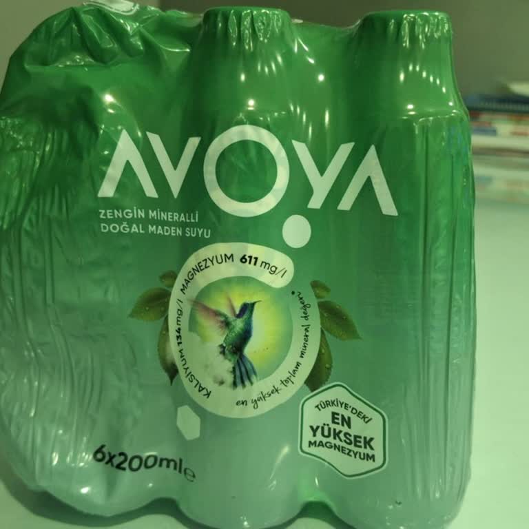 Avoya Sade Maden Suyunda İki Şişede Aynı Kimyasal Tat Ve Koku