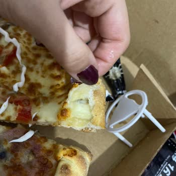 Siparişin Yanlış Adrese Gittiği Ve Donmuş Pizza İçin İade Talebi