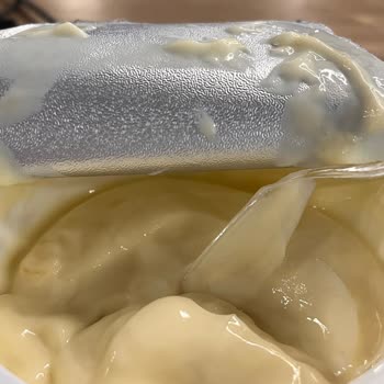 Sek Süt Yoğurtta Kıl Çıktı Hijyen Sorunu