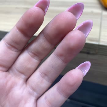 Kalitesiz Protez Tırnak İşlemi Ve 1100 TL İade Talebi
