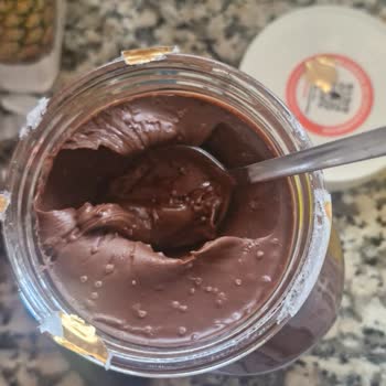 Nutella Kavanozunda Baloncuklar Görülmesi Güvensizlik Ve Ücret İadesi Talebi