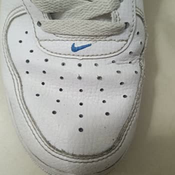 Nike Air Force 1 Ayakkabısında İç Astar Delindi, Servis Reddedildi