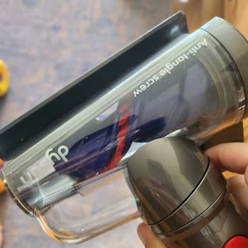 Dyson V12 Slim Anti Tangle Ucundaki Çatlak Garanti Dışı Olması Hayal Kırıklığı