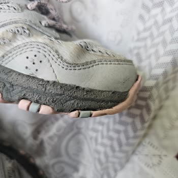 Skechers Ayakkabısının Kısa Sürede Deforme Olması Ve Mağazanın Sorumluluk Reddine Karşı İade Talebi