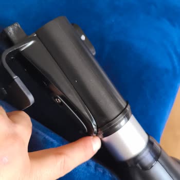 Bosch Dikey Süpürge Boru Bağlantısında Çatlak Ve Garanti Değişim Talebi