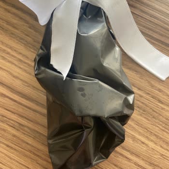 Sipariş Edilen Çiçeklerin Solmuş Ve Eksik Olması