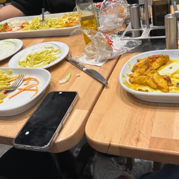Hijyen Sorunu Ve Çiğ Makarna Nedeniyle Tam Ücret Ödendi