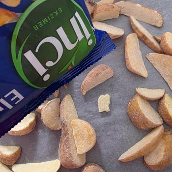 Şok Market Dondurulmuş Patates Paketi'nde Saç Teli