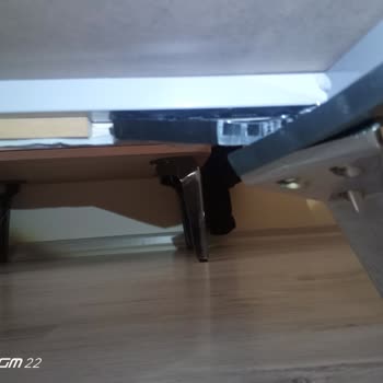 Baza Ayakları Kısa Sürede Kırıldı Kalite Ve Güvenlik Endişesi