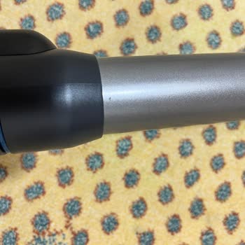 Philips 8057 Dikey Süpürge Kısa Sürede Deforme Ve Yüzeyi Soyuldu Satıcı Yardımsız