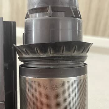 Dyson V12 Detect Slim Ana Gövde Arızası Ücretsiz Servis Talebi