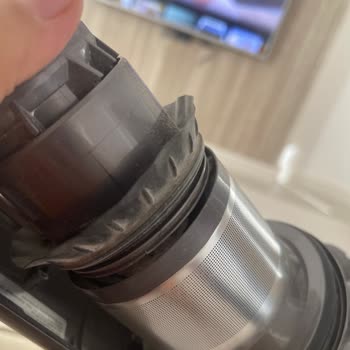 Dyson V12 Detect Slim Ana Gövde Arızası Ücretsiz Servis Talebi