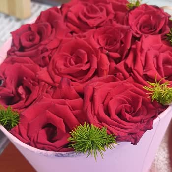 Anneler Günü Siparişinde Gecikme Ve Hatalı Çiçek Gönderimi