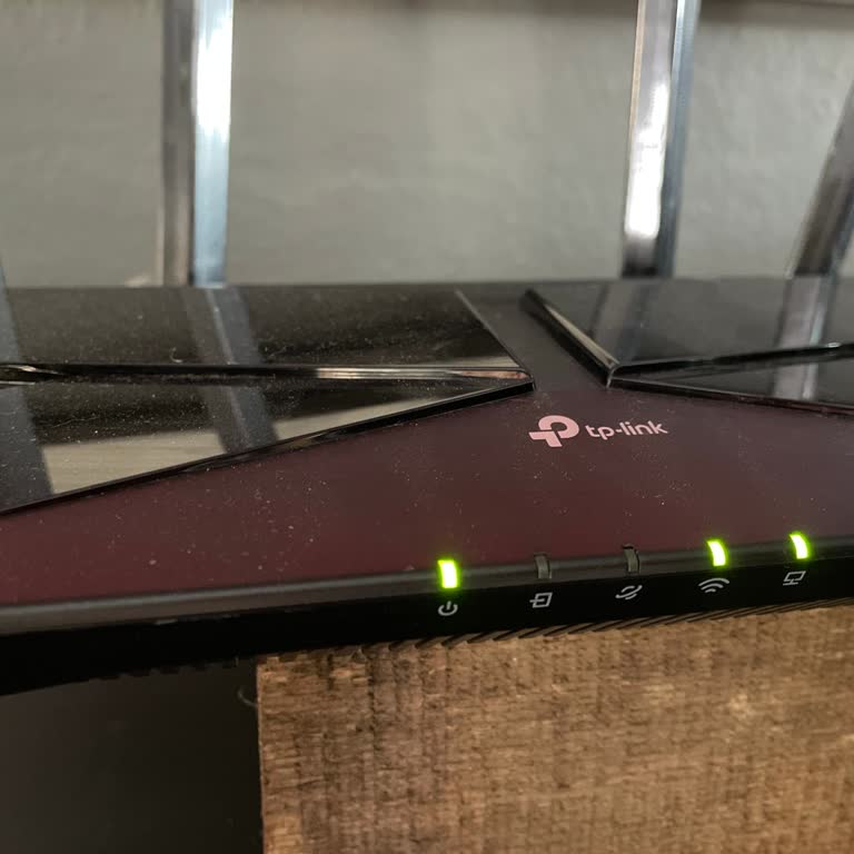 Modem Zorunluluğu Ve Sürekli İnternet Kesintileri
