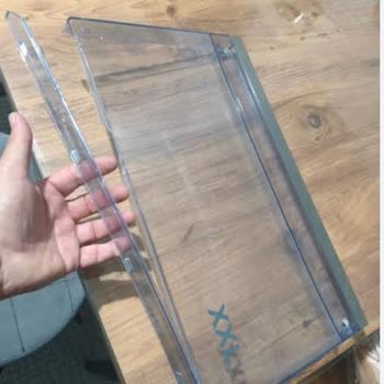 Simfer Dondurucu Çekmece Kapağı Kırıldı, Yedek Parça Talebi