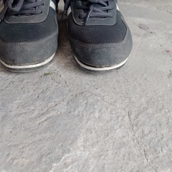 Kocamanlar Ayakkabı Orijinal Spor Ayakkabı Hızla Açıldı, İade Reddi