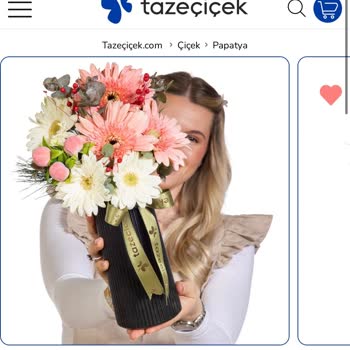 Anneler Günü'nde Geç Teslimat Yanlış Çiçek Ve Fazla Ücret