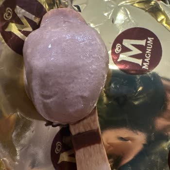 Algida Magnum Mini Double Ürününde Çıtır Çıtır Şekerimsi Doku Sorunu