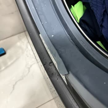 Arçelik Çamaşır Makinesinde Su Sızdırması Ve Banyoda Su Basması