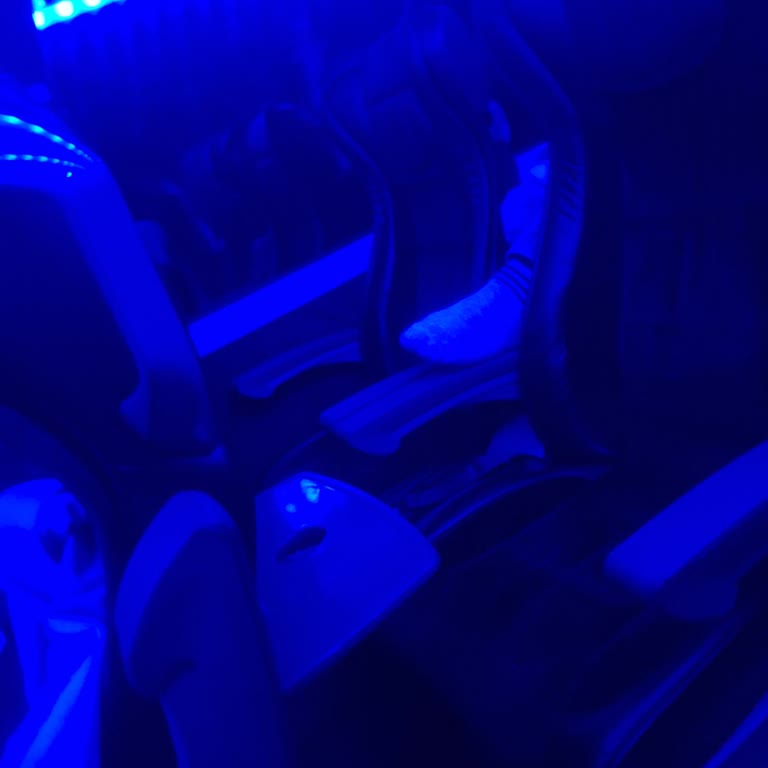Araç Gecikmesi Ve Personelin Uyuklaması Nedeniyle Kontrolsüz Yolcu Davranışları