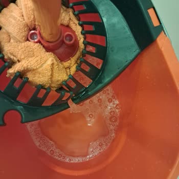 Macromax Temizlik Setinin Sıkma Aparatı Kısa Sürede Kırıldı, Yedek Parça Talebi