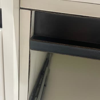 Vestel Yetkili Servisinin Hatalı Bağlantısı Nedeniyle Su Sızması Ve 5.000 TL Mutfak Dolapları Yenileme Masrafının Karşılanması