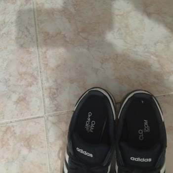 Adidas Bayan Ayakkabısının Kısa Sürede Renk Atması Ve Koku Sorunu