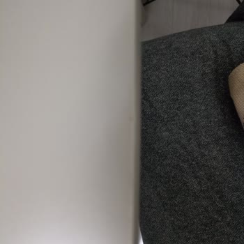 TV Ünitesi Teslim Edilmedi, Masa Deforme Ve Renk Yanlışlığına Rağmen İletişimsiz Hizmet