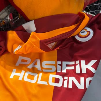 Formanın Ön Etiketi Soyuldu, Değişim İsteği Reddedildi