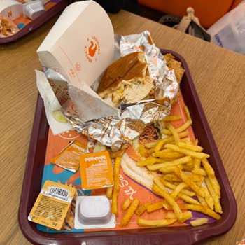 Popeyes Bağcılar Meydan Şubesinde Hijyen, Ürün Kalitesi Ve Personel İlgisizliği Krizi