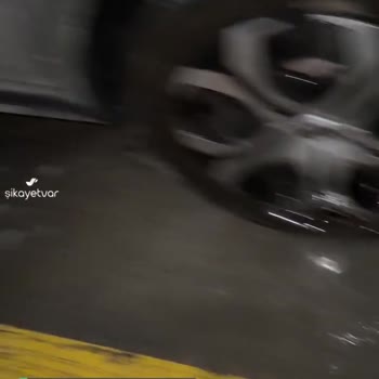 Citroen Küçücük Bir Lastik Deliğinden Yolda Kaldım