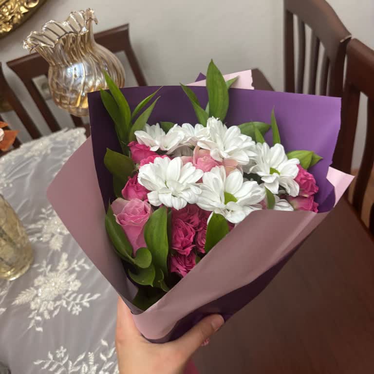 Anneler Günü Çiçeği Siparişinde Ürün Görünüşüyle Uyuşmazlık Ve İade Talebi