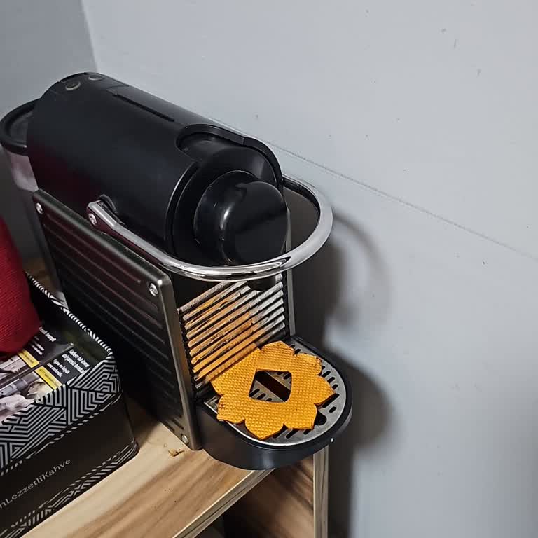 Nespresso C60 Makine Tamiri İçin Peşin Ücret Talebi Ve Güven Sorunu