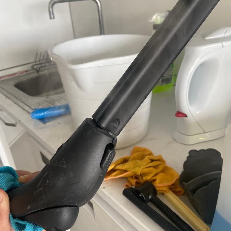 Buhar Makinesinde Tekrar Eden Aşırı Isınma Ve Deformasyon, Servis Gecikmesi Ve Mağduriyet