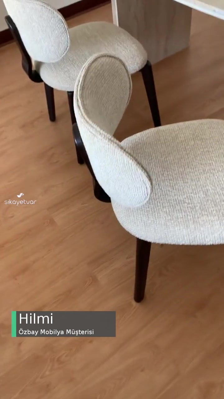 Özbay Mobilya Sandalye Vahşeti Bitmiyor! videonun kapak resmi