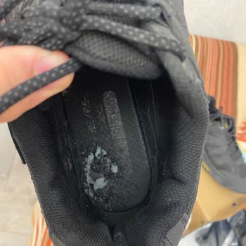 Skechers Ayakkabıda Hızlı Çökme Ve Açılma, Garanti Reddi