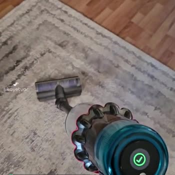 Dyson V15 Detect Çalışırken Kendiliğinden Duruyor