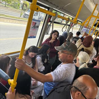 Yaşlı Ve Engelli Yolculara Koltuk Verilmeyen Otobüs