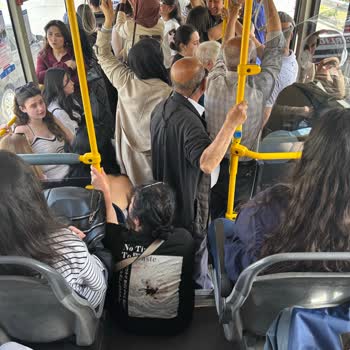 Yaşlı Ve Engelli Yolculara Koltuk Verilmeyen Otobüs