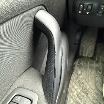 Renault Megane Kapı Kolları Soyulması Garanti Kapsamında Değişim Talebi