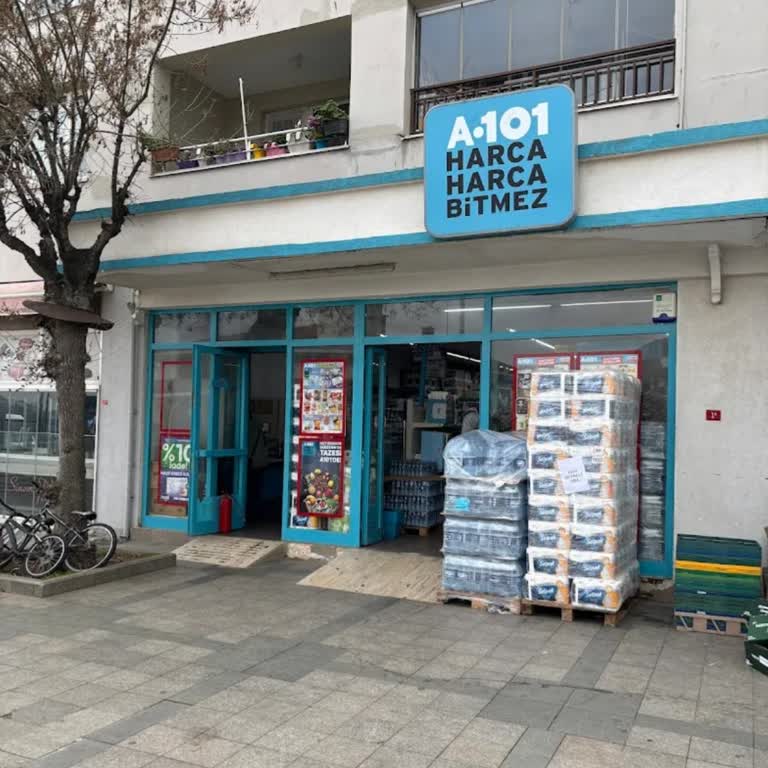 Kalabalık Mağazada Tek Kasa Açıkken Alınan Saygısız Yanıt