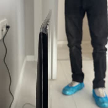 Samsung DU 8100 Televizyonda Görüntü Kusuru Ve Yetkili Servisin Sorun Reddi